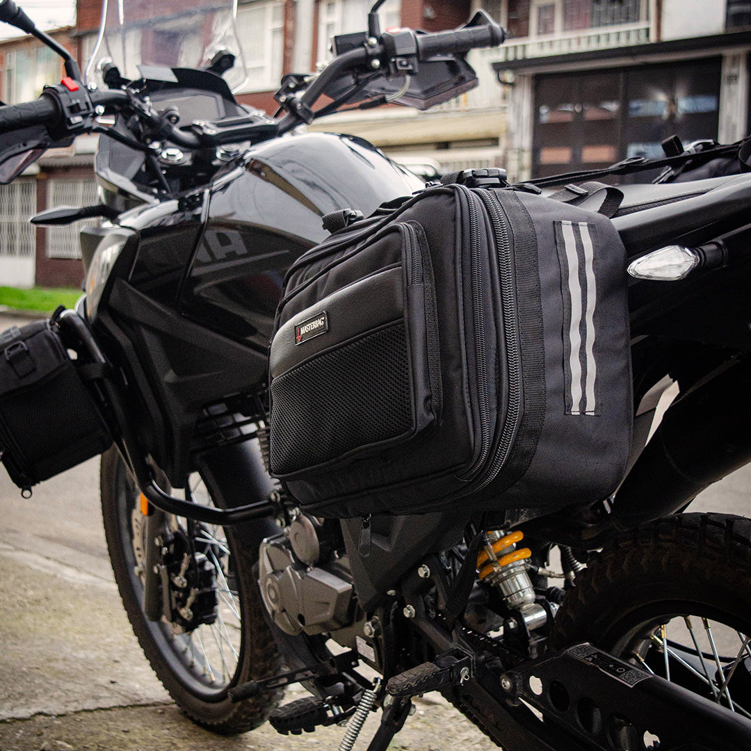 SuperTraveler Masterbag