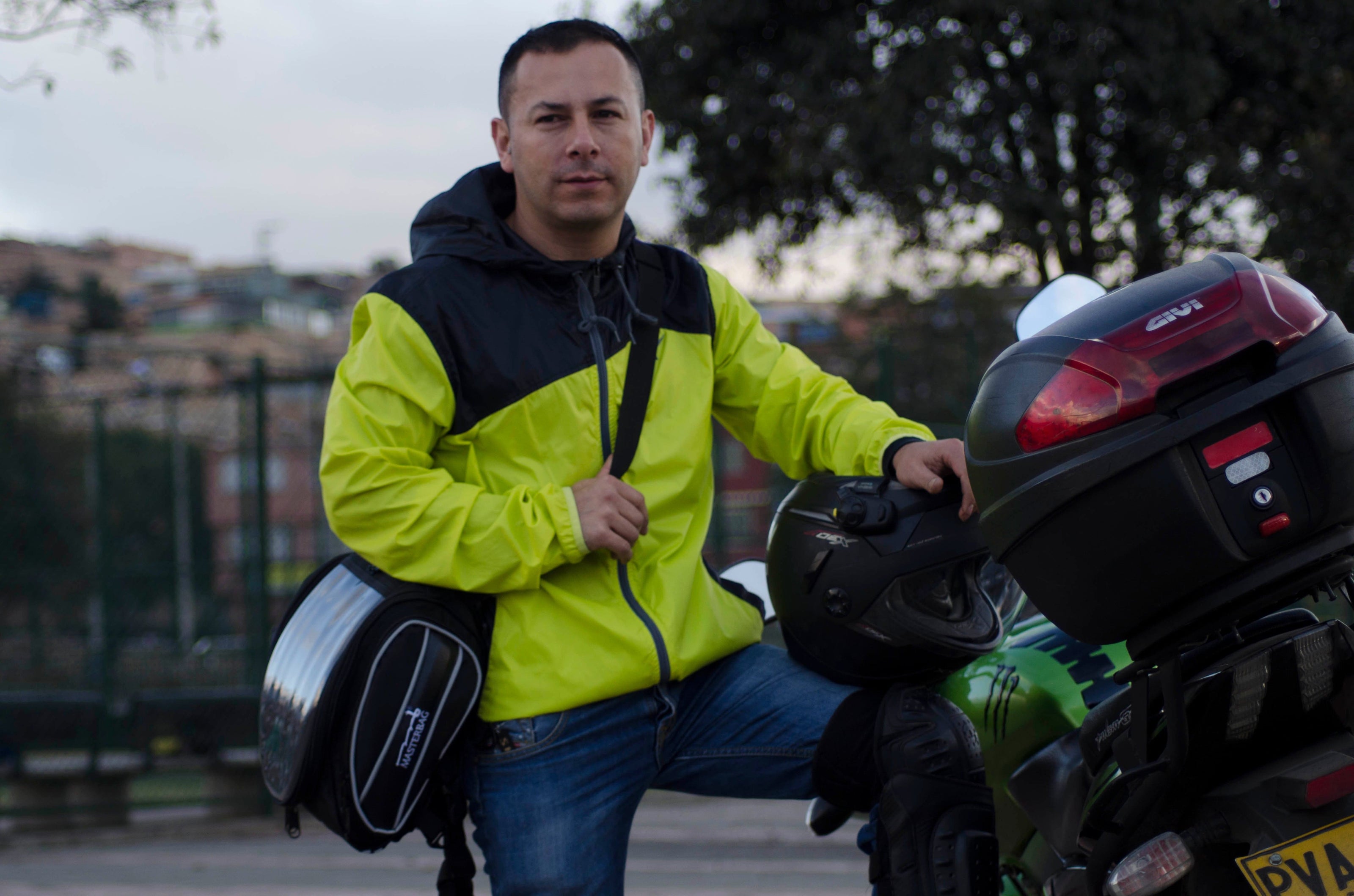 TankBag Slim | Maleta para Tanque de Motocicleta